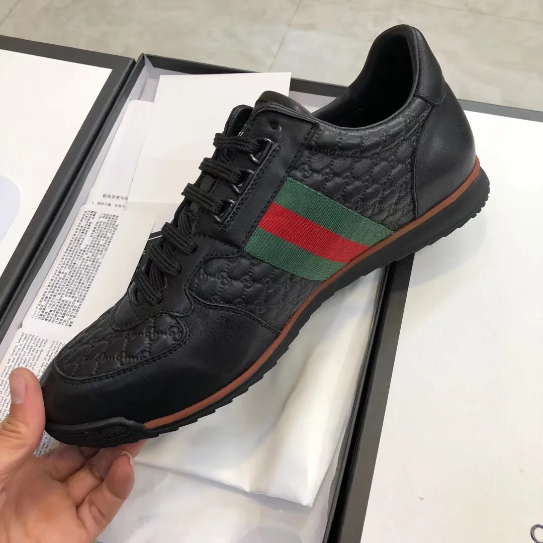Men's men's shoes 💰440 [New style] 🎍🎍Gucci - the same model as the classic Gucci popular casual shoes counter, size: 38-45 imported cowhide upper ➕ imported cotton sheepskin, high-density latex pad for the feet, rubber outsole, best-selling hot 🔥